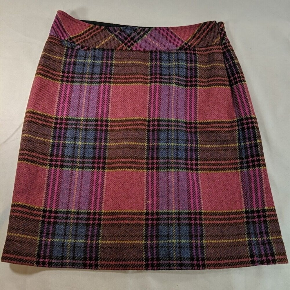 L.L. Bean Pink Plaid Wool Skirt Women's 8 Short Knee Length Slit Tartan Pencil